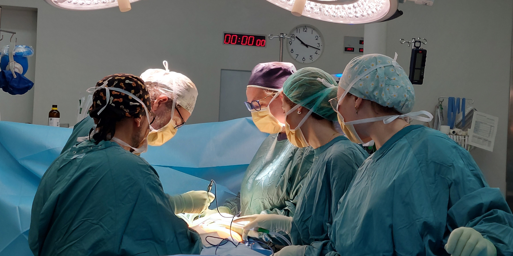 1r Curs de correcció de les deformitats de la paret toràcica amb implants 3D a mida
